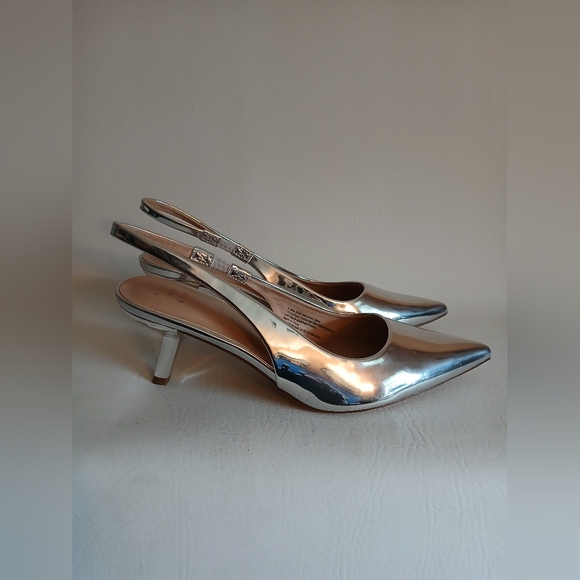 a new day Silver Women's Pointed Slingback Sz8M Pointed Toe 2 1/2" Heels - Picture 5 of 14